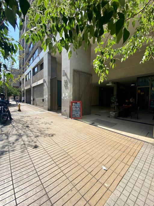 Excelente Ubicacion Y Comodo Depto En El Centro Santiago de Chile Bagian luar foto